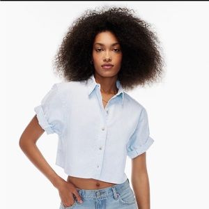 Denim Forum Aritzia Cropped Short Sleeve Button Down. Only worn once.